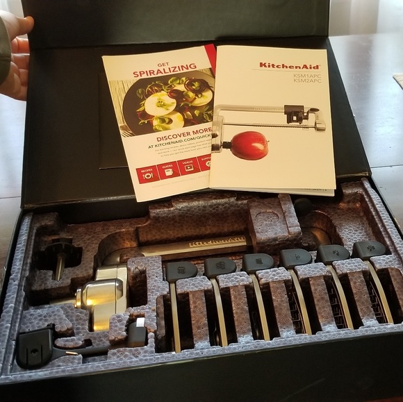 KitchenAid Spiralizer Plus - Picture 2 of 3